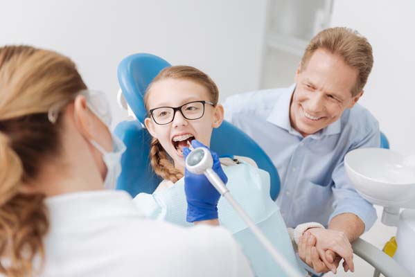 Guide To A Dental Cleaning With Your Family Dentist